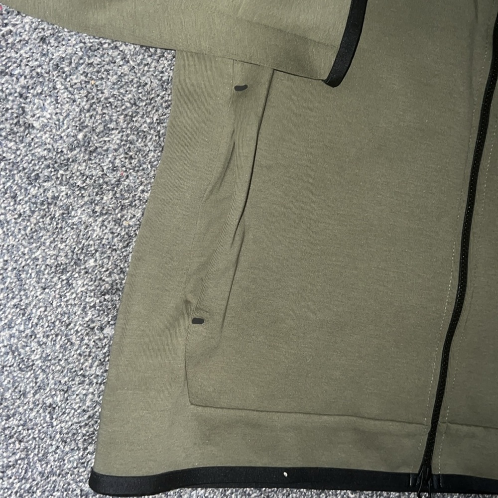 New Nike Tech Full Zip Hooded Jacket - Picture 5 of 6